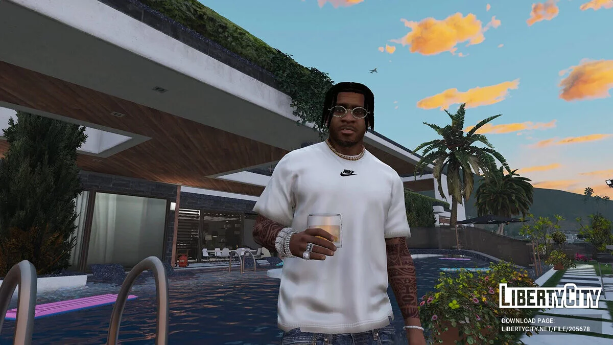 Cool T-Shirt Simpl Nike 5 Defrint Color / GTA 5