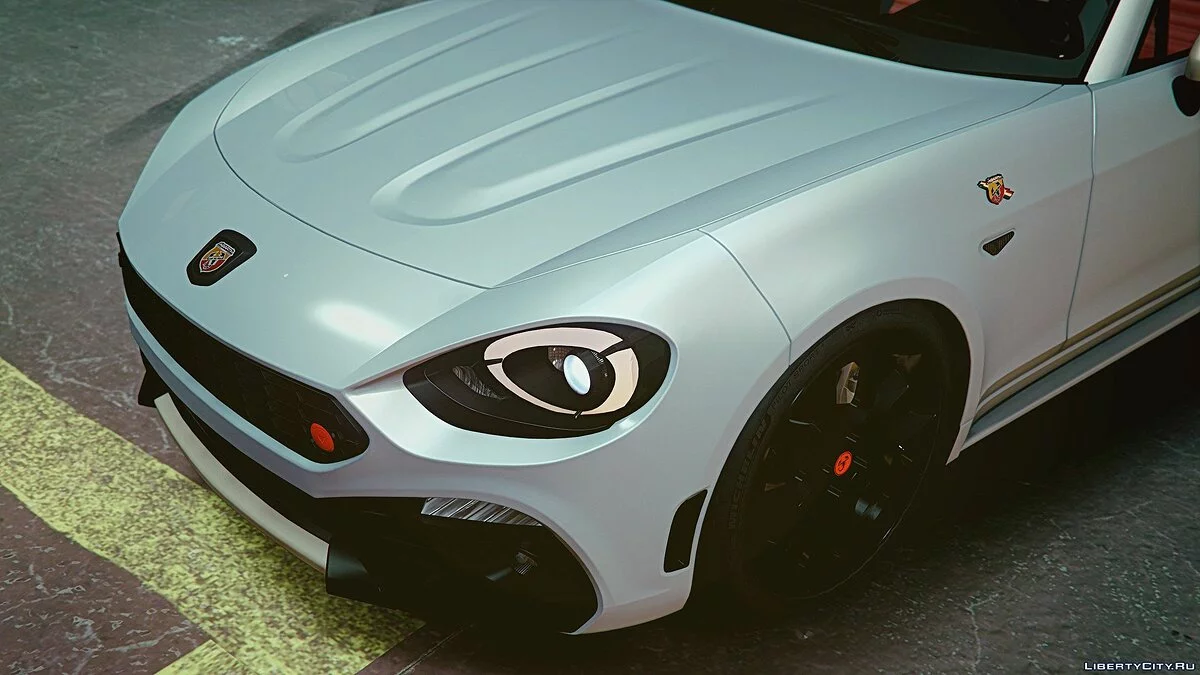 Fiat 124 Spider Abarth 2017 / GTA 5