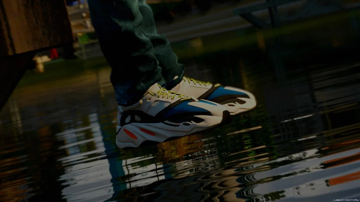 Adidas Yeezy Boost 700