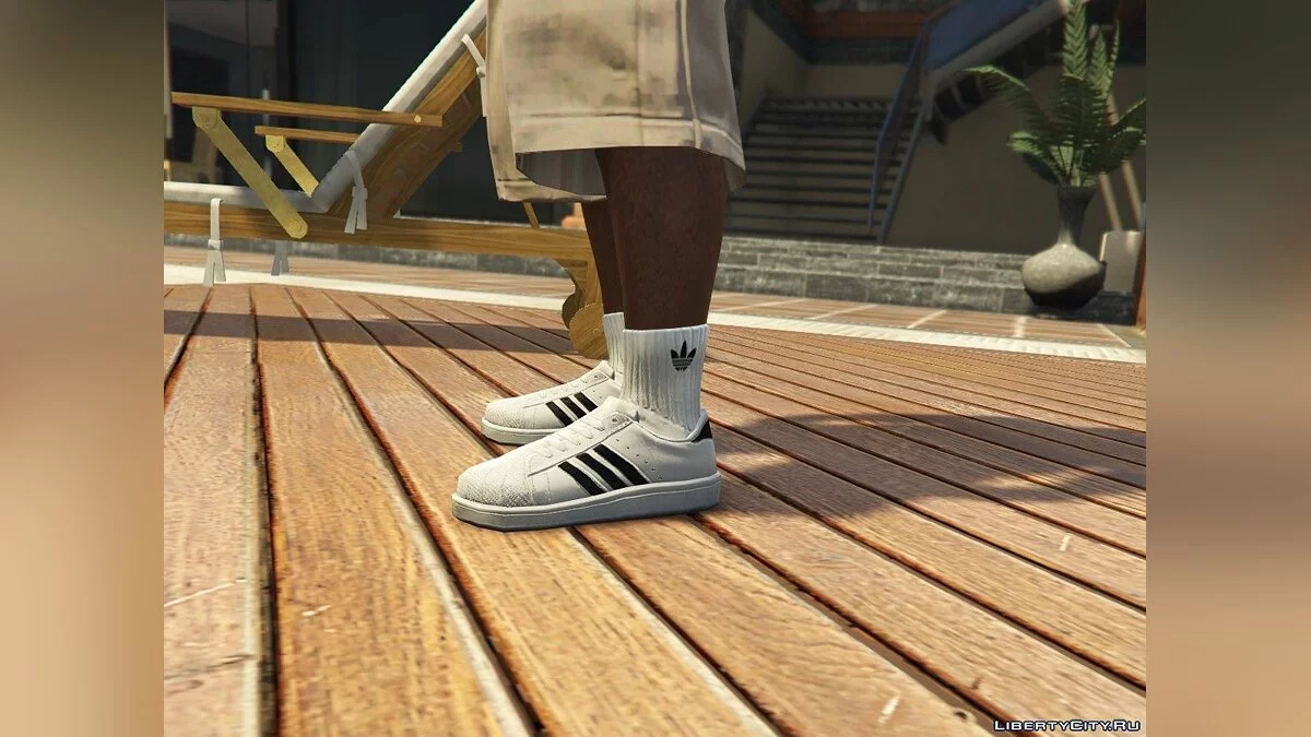 Sepatu Adidas / GTA 5