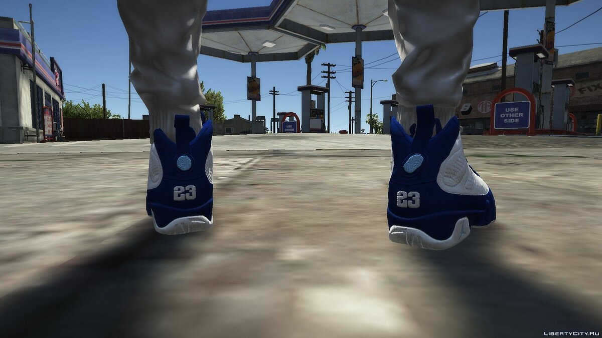 Download Pearl Blue Jordan 9's for GTA 5