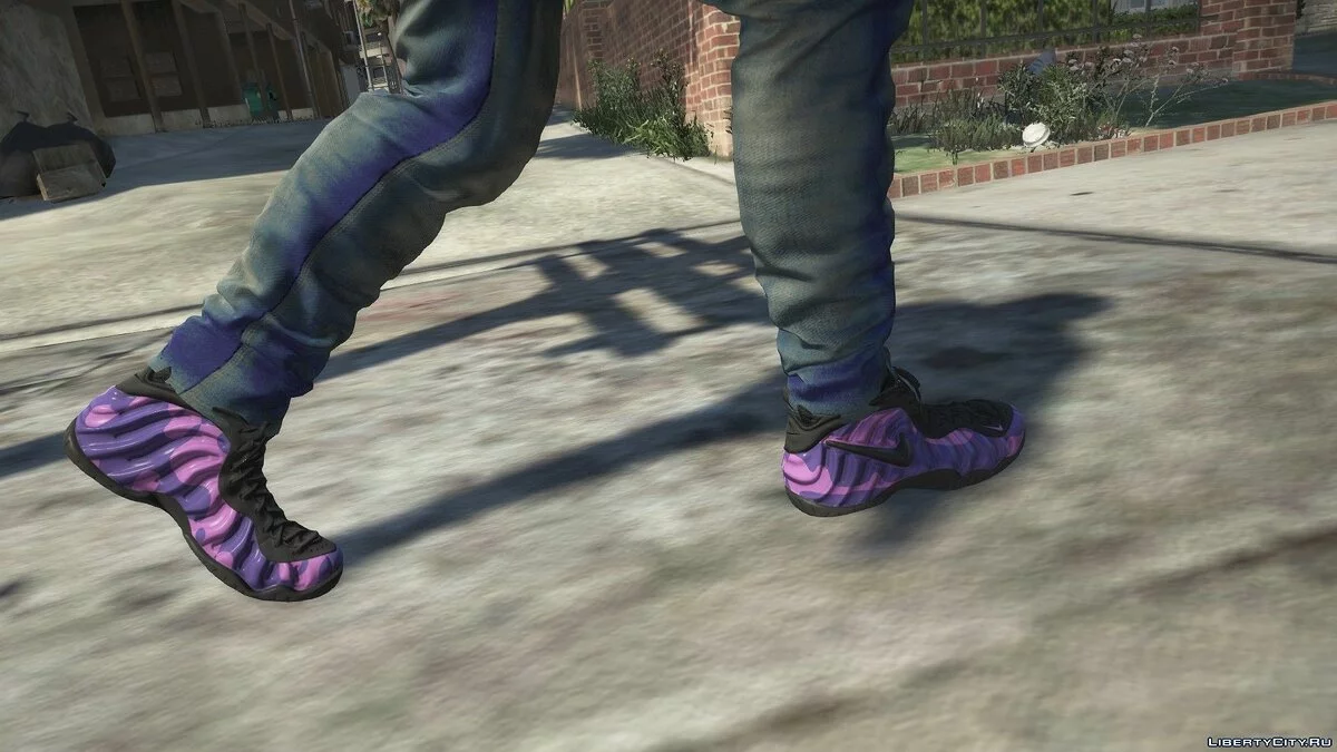 Sepatu Sneakers Purple Camo Foamposite Pro / GTA 5