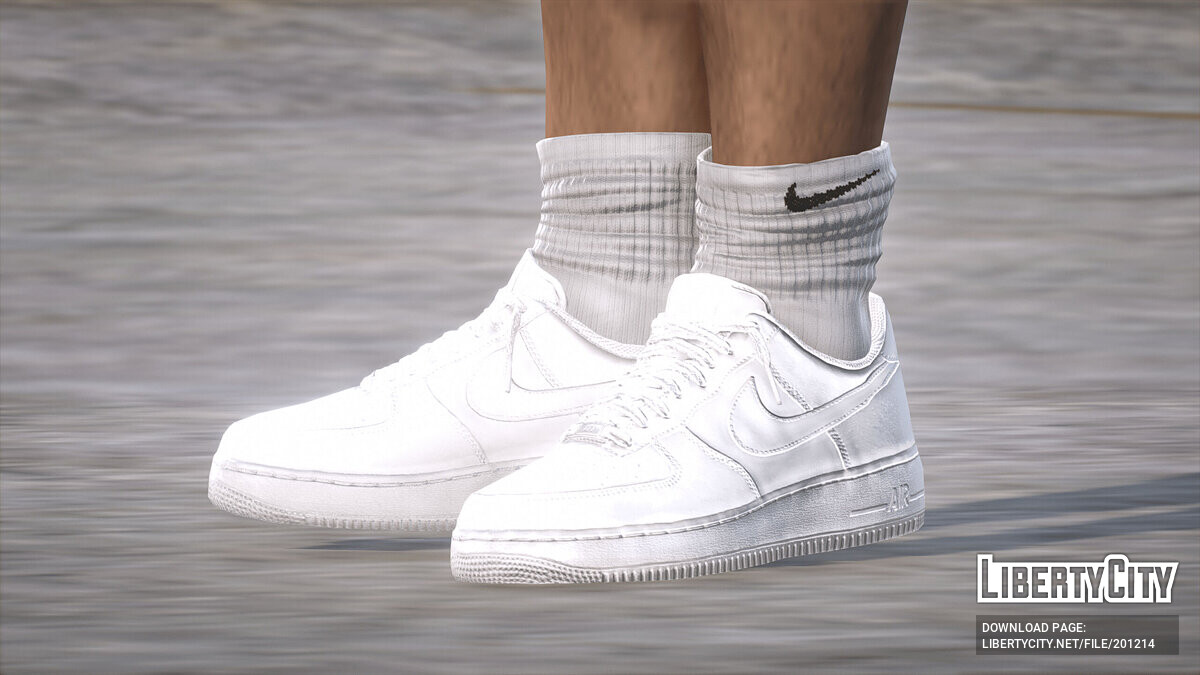 Nike Air Force 1 с белыми носками