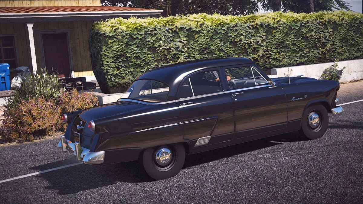 1953 Ford Mainline Fordor Sedan v1.1 / GTA 5