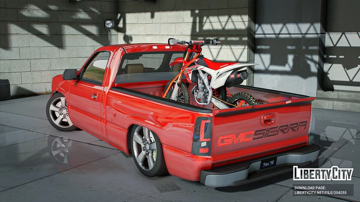 GMC Sierra 2001 with Bike / GTA 5