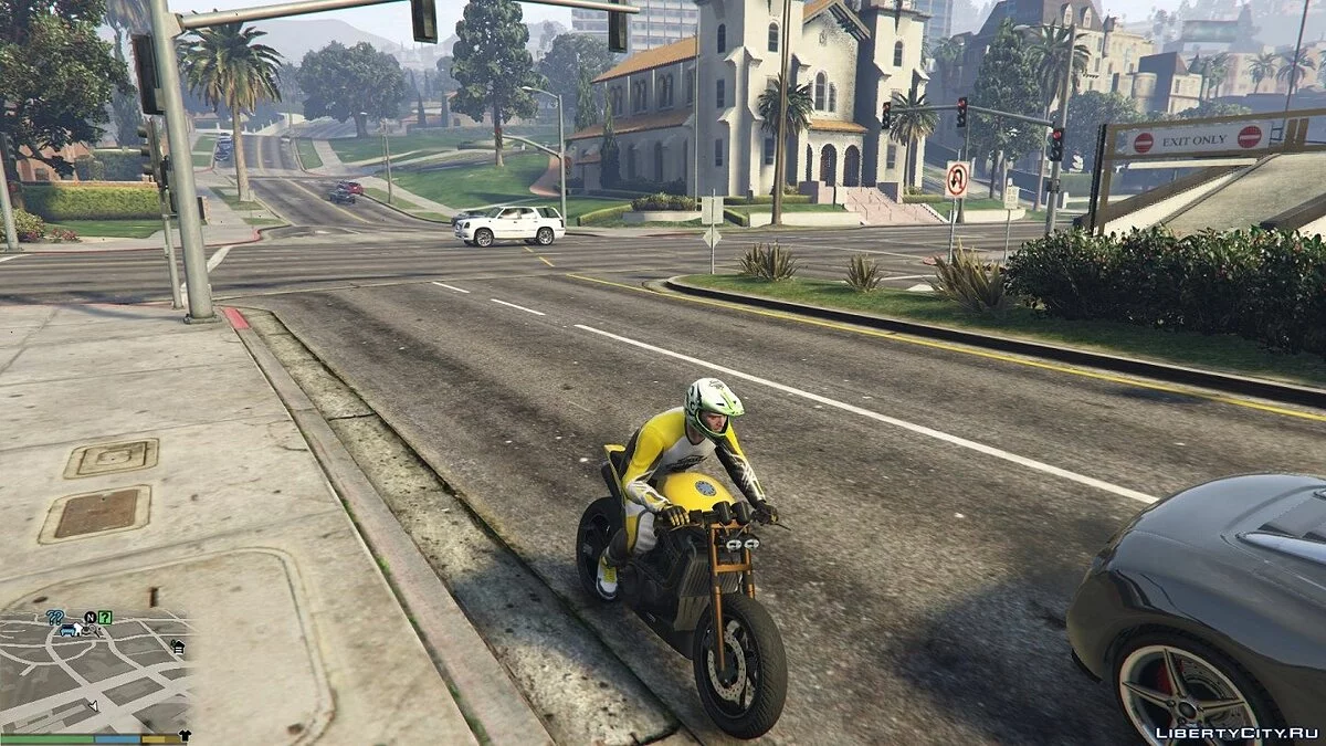 Новий мото-шолом для Майкла / GTA 5