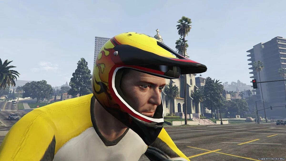 Новий мото-шолом для Майкла / GTA 5