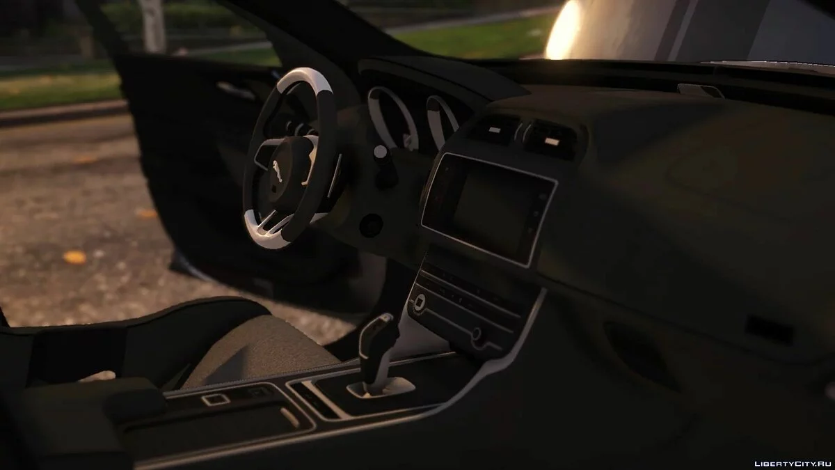 Jaguar XE SVR Project 8 [附加] 1.0.2 / GTA 5