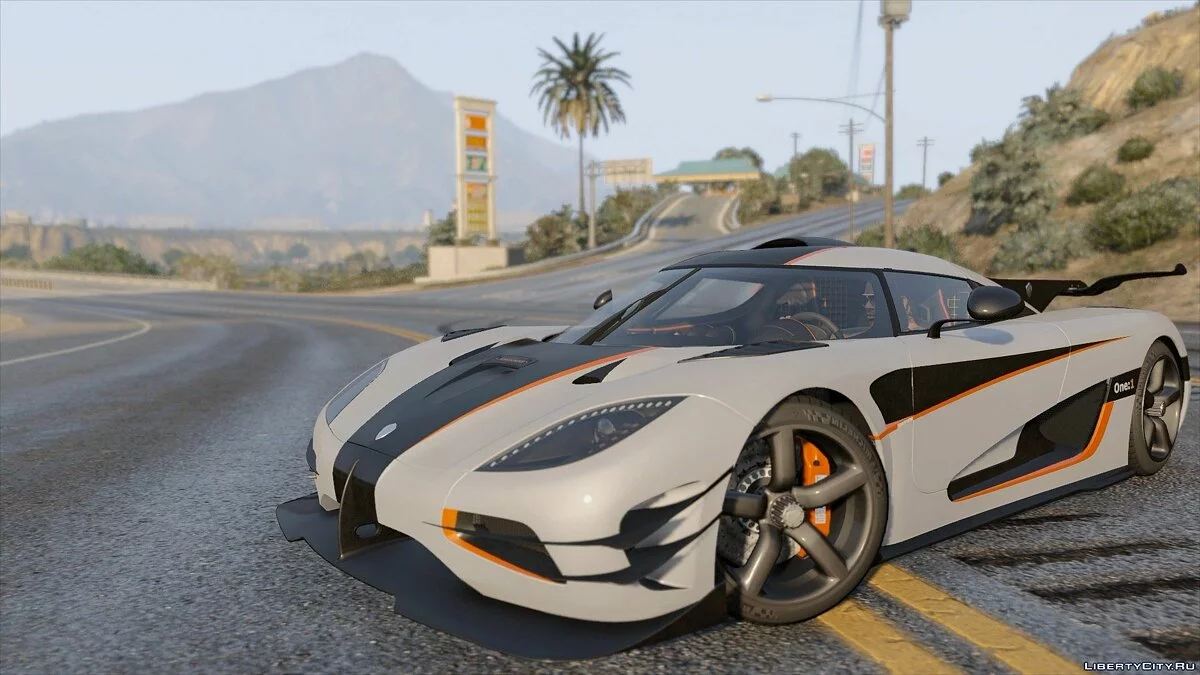 2015 Koenigsegg Agera One:1 [HQ | TripleDials | Spyder | Animierter Motor] 2.0 / GTA 5