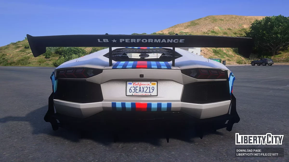 Lamborghini Aventador LP700-4 LibertyWalk MARTINI / جي تي أي 5