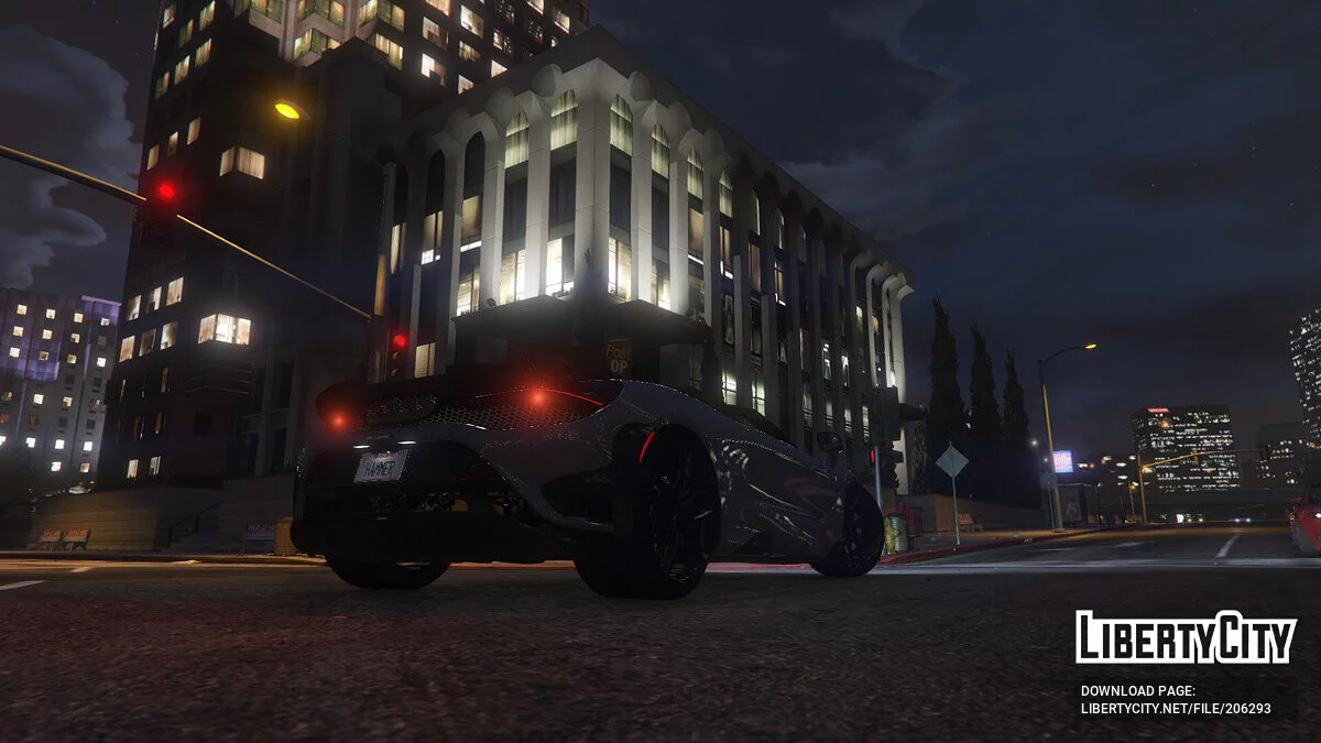McLaren 765LT Spider Hard Top Custom v1.0 / GTA 5
