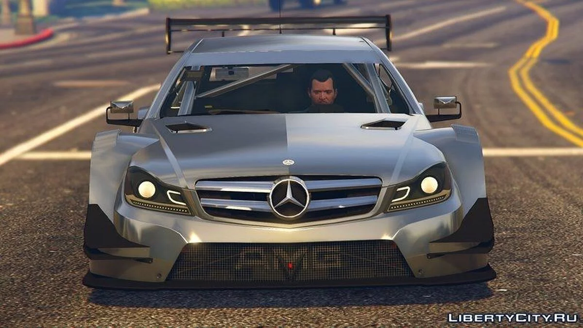 Mercedes-Benz AMG DTM C204 2013 / GTA 5