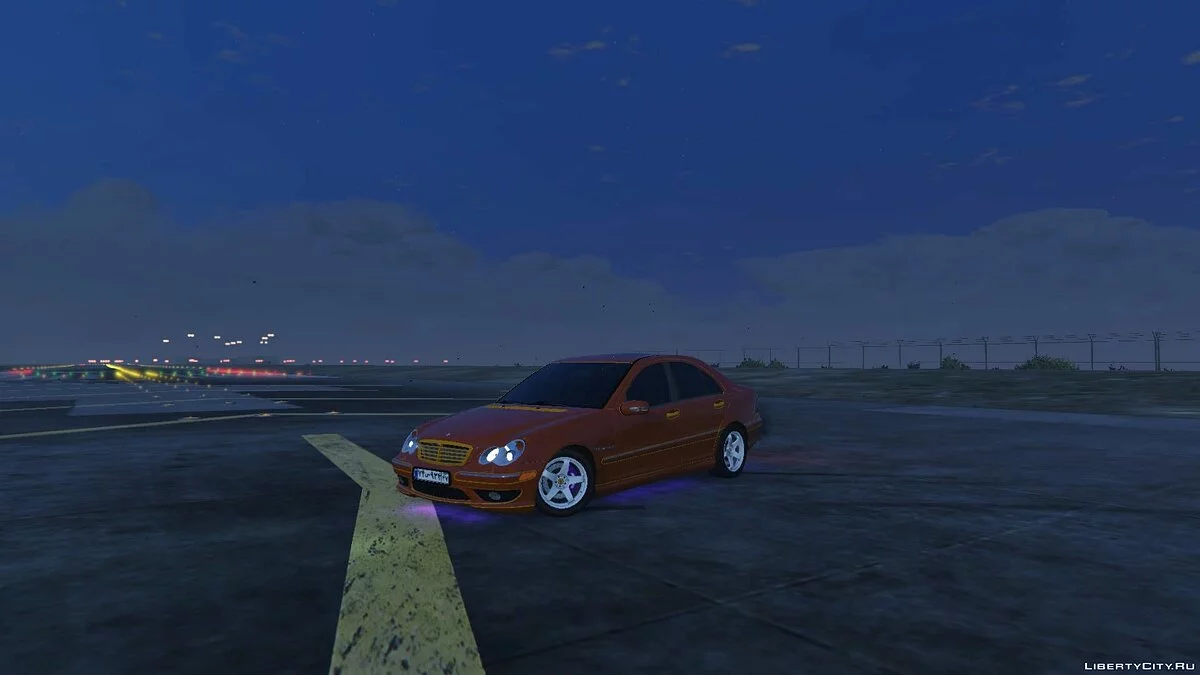 梅赛德斯-奔驰C32 AMG / GTA 5
