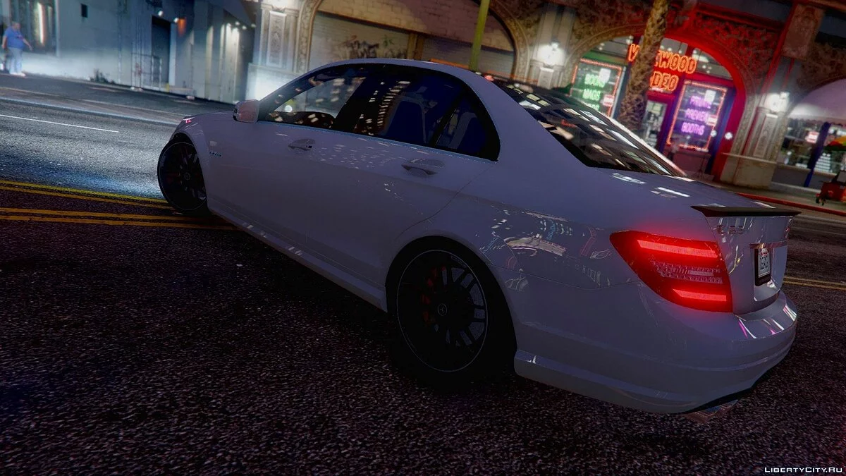 Mercedes-Benz C63 AMG v2 / GTA 5
