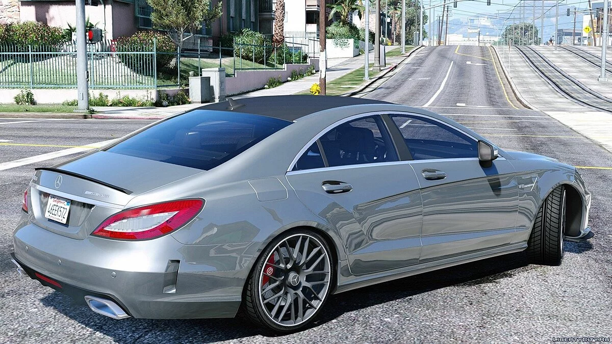Mercedes Benz CLS 6.3 AMG v.1.2 [Add-On] / GTA 5