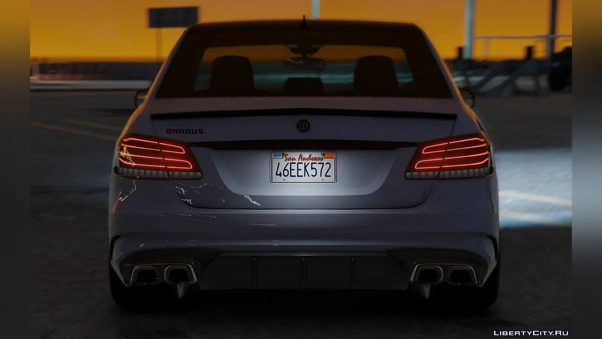 梅赛德斯-奔驰 E63 Brabus 850HP / GTA 5