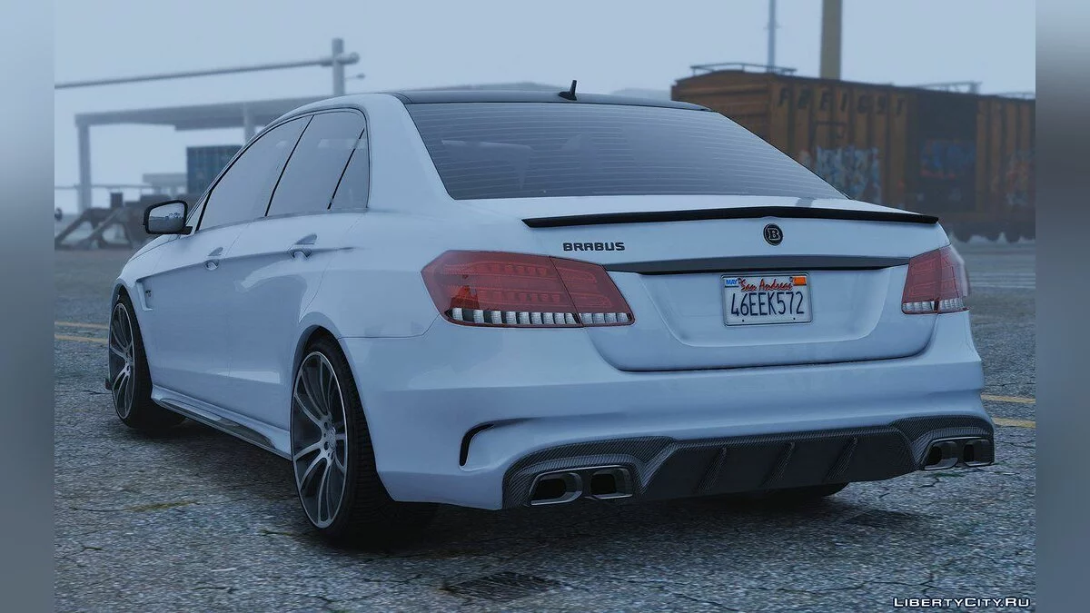 梅赛德斯-奔驰 E63 Brabus 850HP / GTA 5