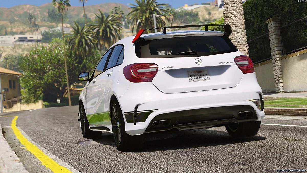 梅赛德斯-奔驰A级45 AMG | 版1 [附加/替换] / GTA 5