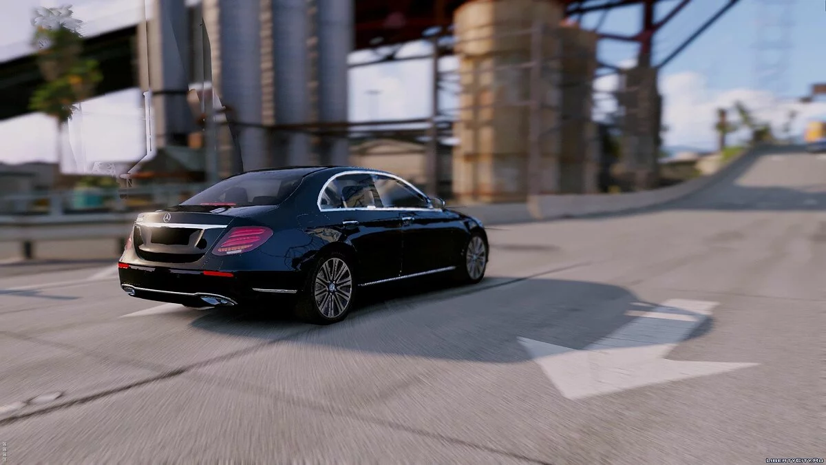 Mercedes-Benz Clase E 2016 (E350e) 0.5 / GTA 5