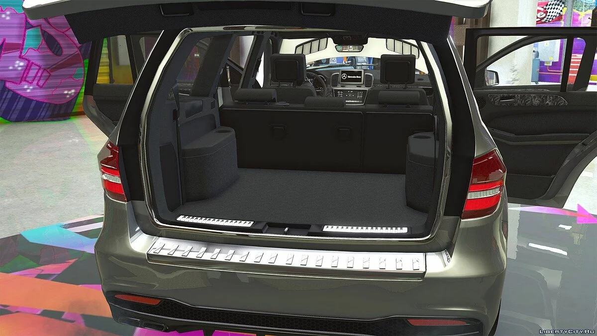 奔驰GLS 63 AMG 2015 [附加/替换 | 动画] 1.1 / GTA 5