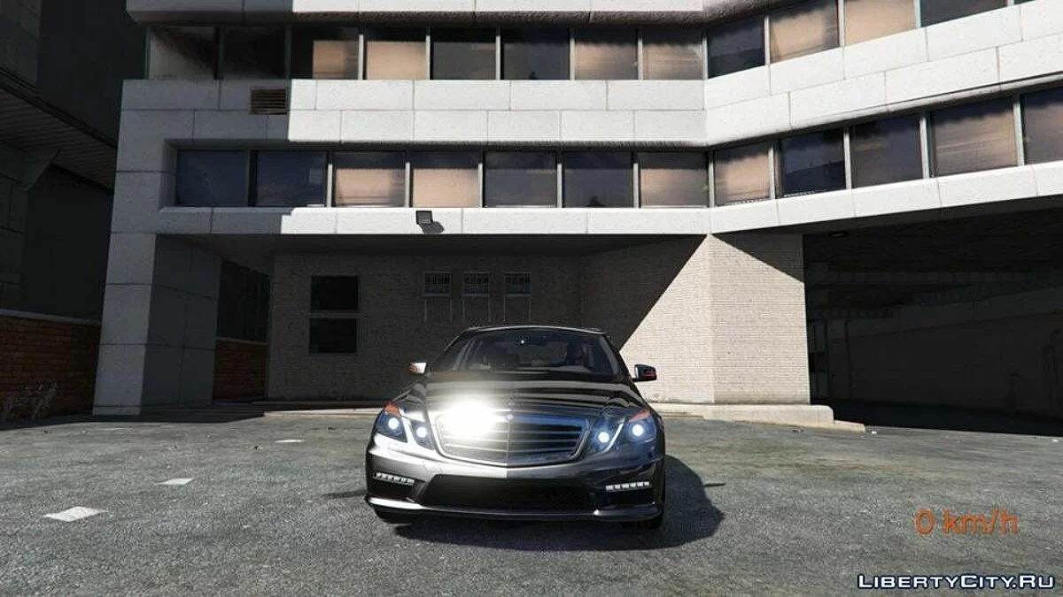 Mercedes-Benz E63 ///AMG 2010 |Animé| 2.0 / GTA 5