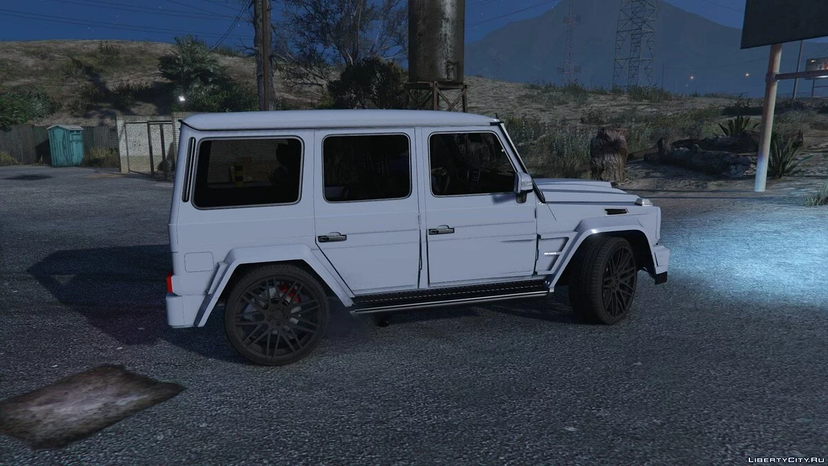 Mercedes-Benz BRABUS 700 1.0 / GTA 5