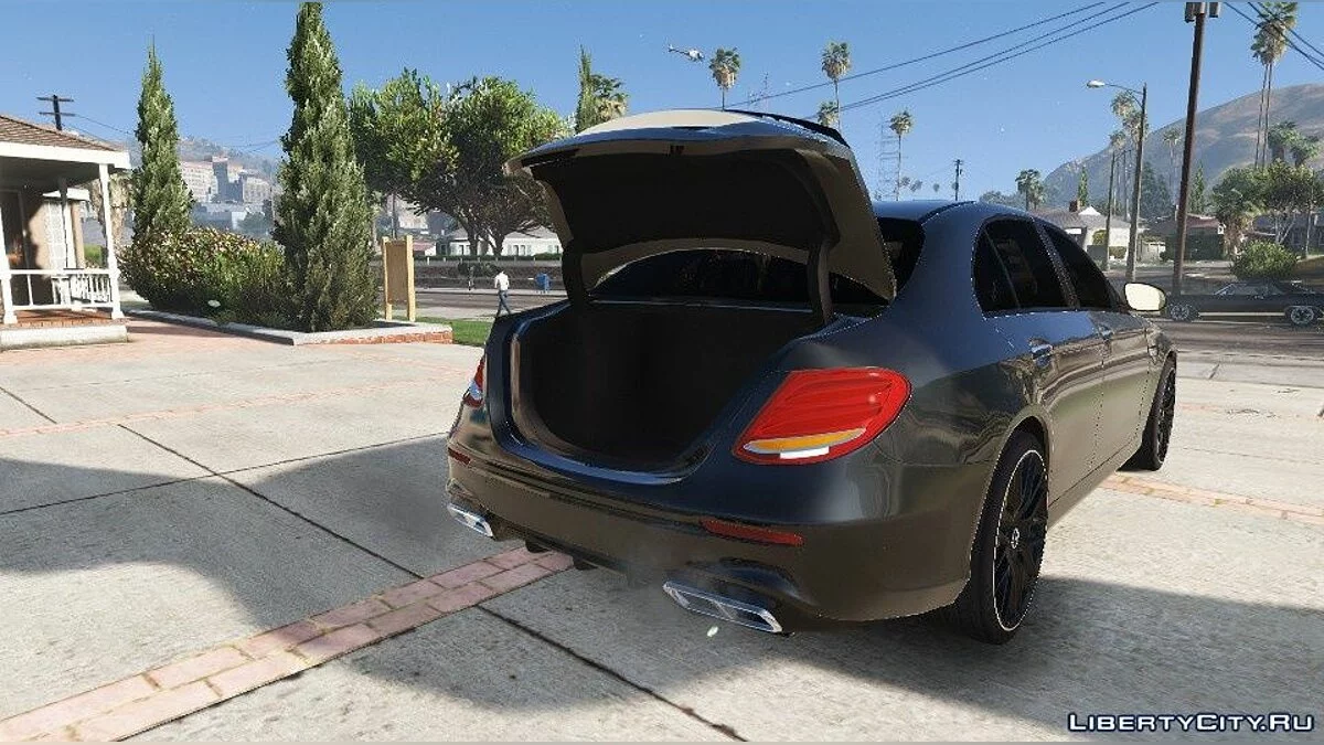 Mercedes-Benz E63s AMG 2018 1.0 / GTA 5