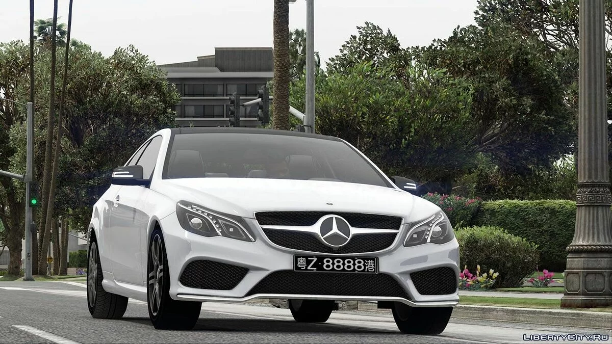 Mercedes-Benz E500 Coupe 2016 / GTA 5