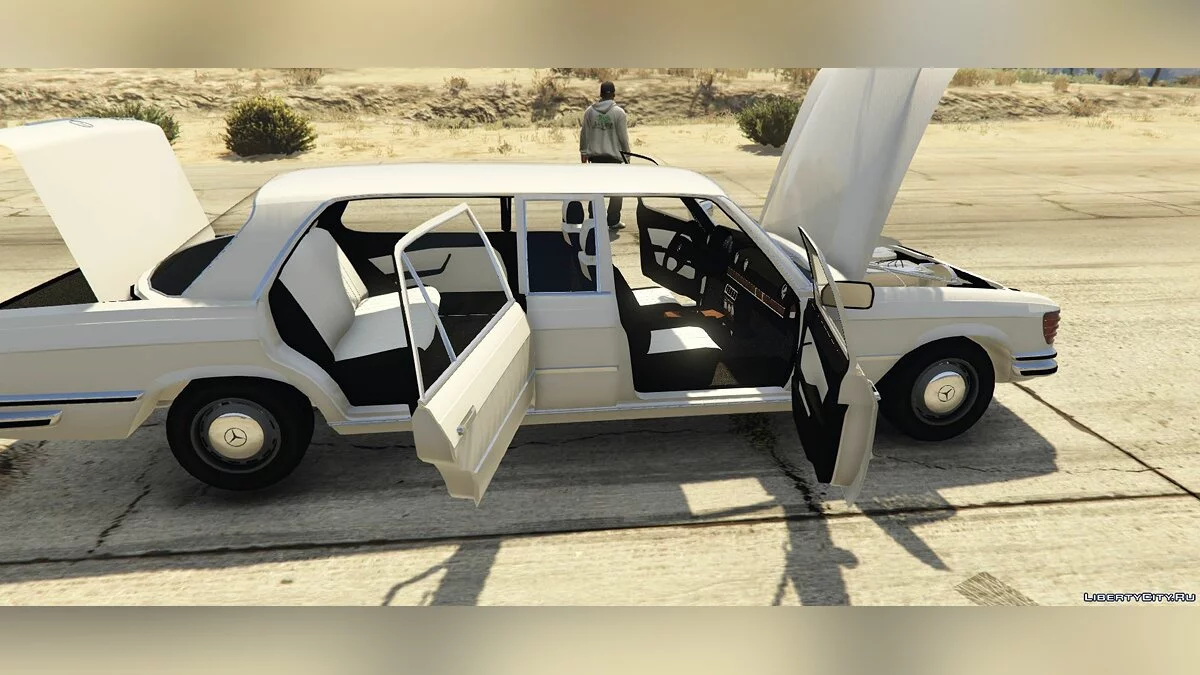 Mercedes 280SE Limousine / GTA 5