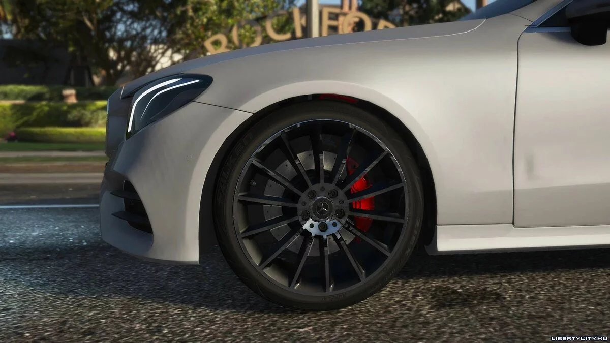 2019 Mercedes-Benz E400 4matic (C238) [Ajout | Remplacer] 1.0 / GTA 5