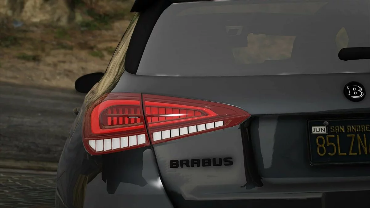 Mercedes Benz A45 AMG 2021 року v1.2 / GTA 5