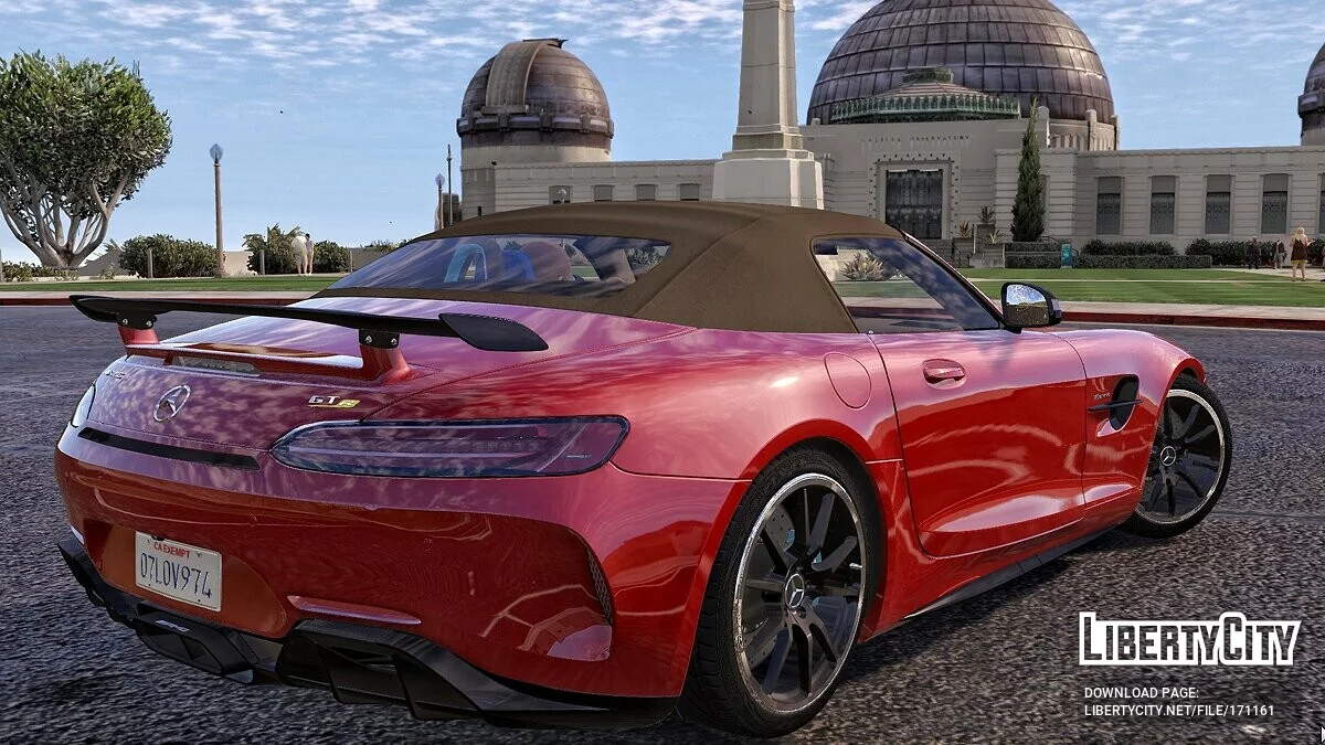 Mercedes-Benz GT-R Roadster 2020 / GTA 5
