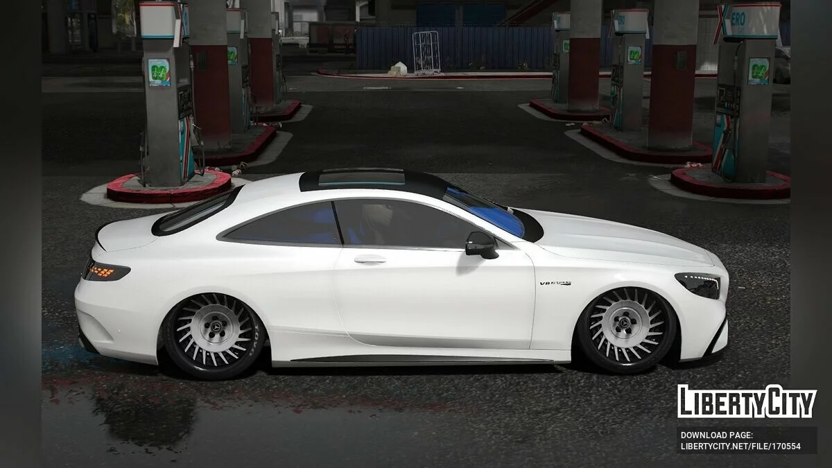 Mercedes-Benz S63 AMG Coupe / GTA 5
