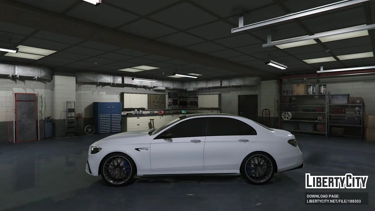 Mercedes-Benz E63s AMG / GTA 5