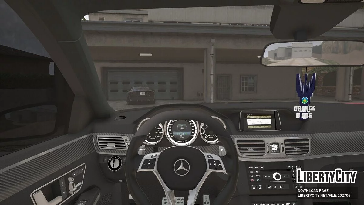 2015 Mercedes-Benz E63 Brabus 850HP / GTA 5