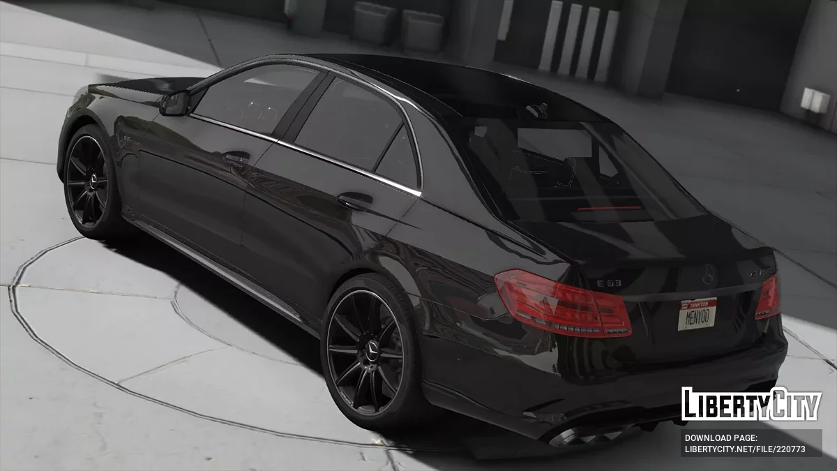 Mercedes-Benz E63AMG S 4matic Gerçek Fizik / GTA 5