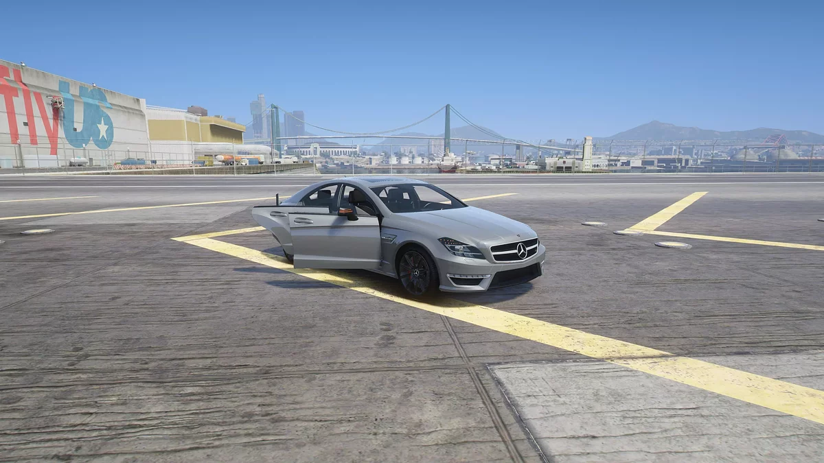 梅赛德斯-奔驰 CLS 63 v1.0 / GTA 5