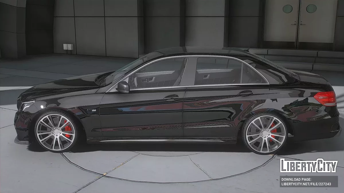 Mercedes-Benz E63 Brabus / GTA 5