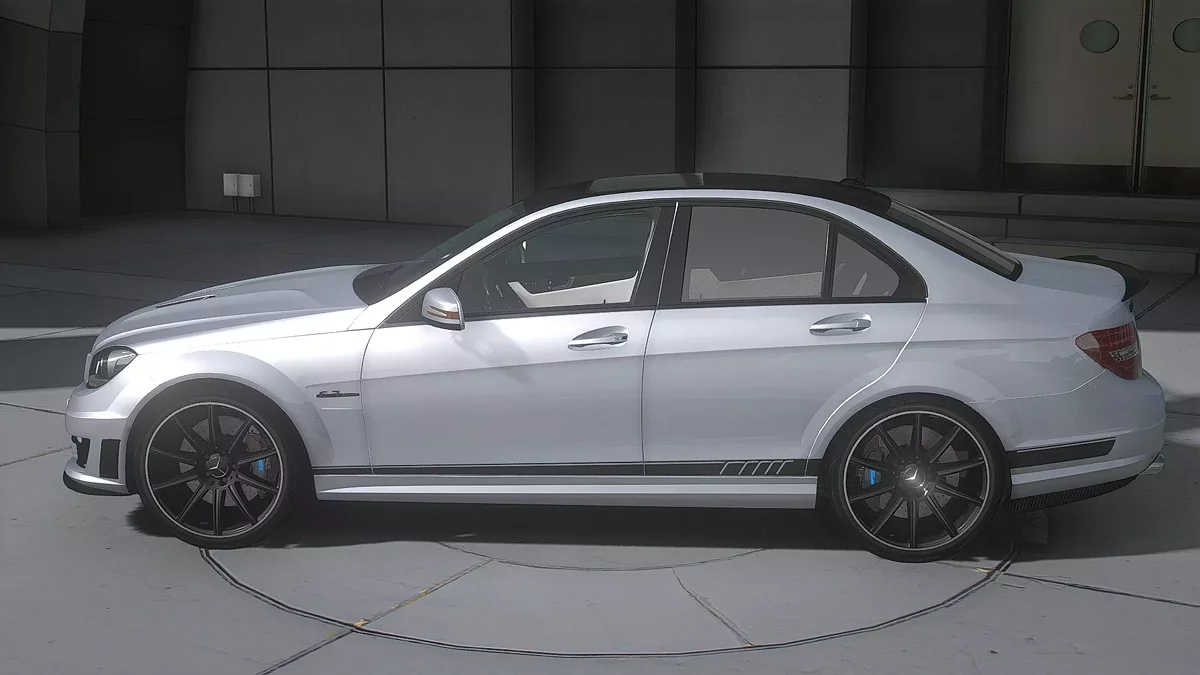 Mercedes-Benz C63 AMG / GTA 5