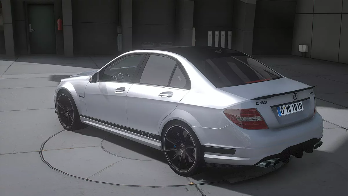 Mercedes-Benz C63 AMG / GTA 5