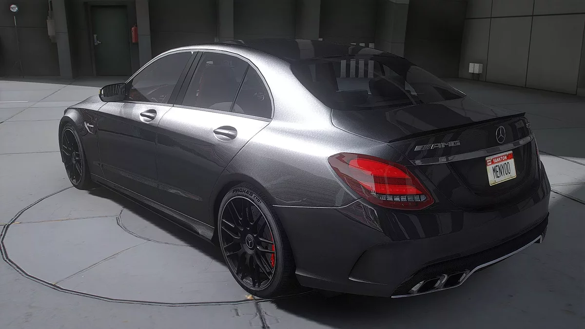 梅赛德斯-奔驰 C63 W205 AMG / GTA 5