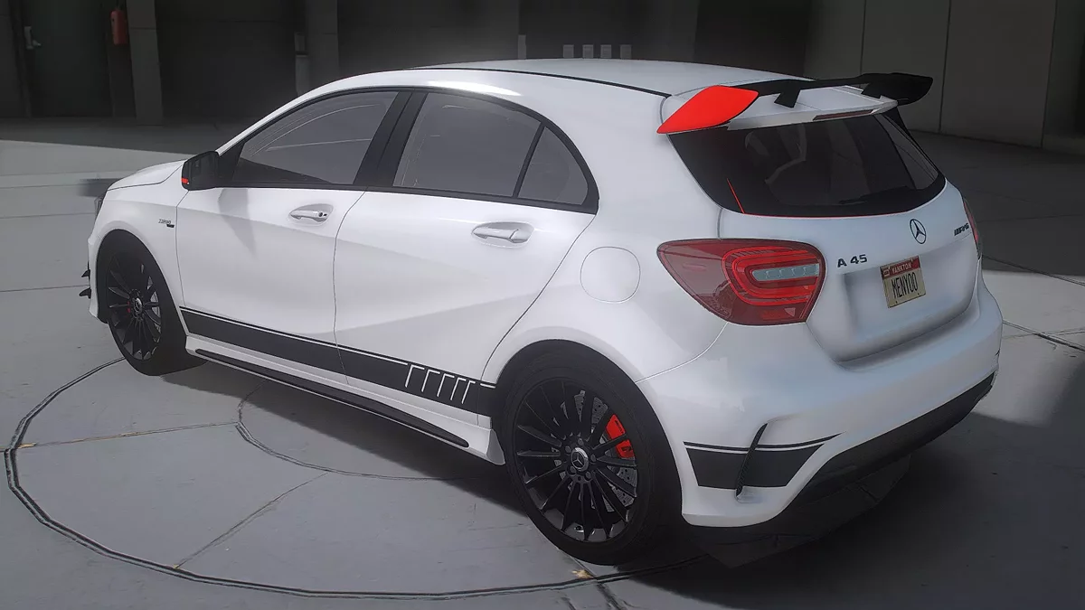 Mercedes-Benz A45 AMG / GTA 5