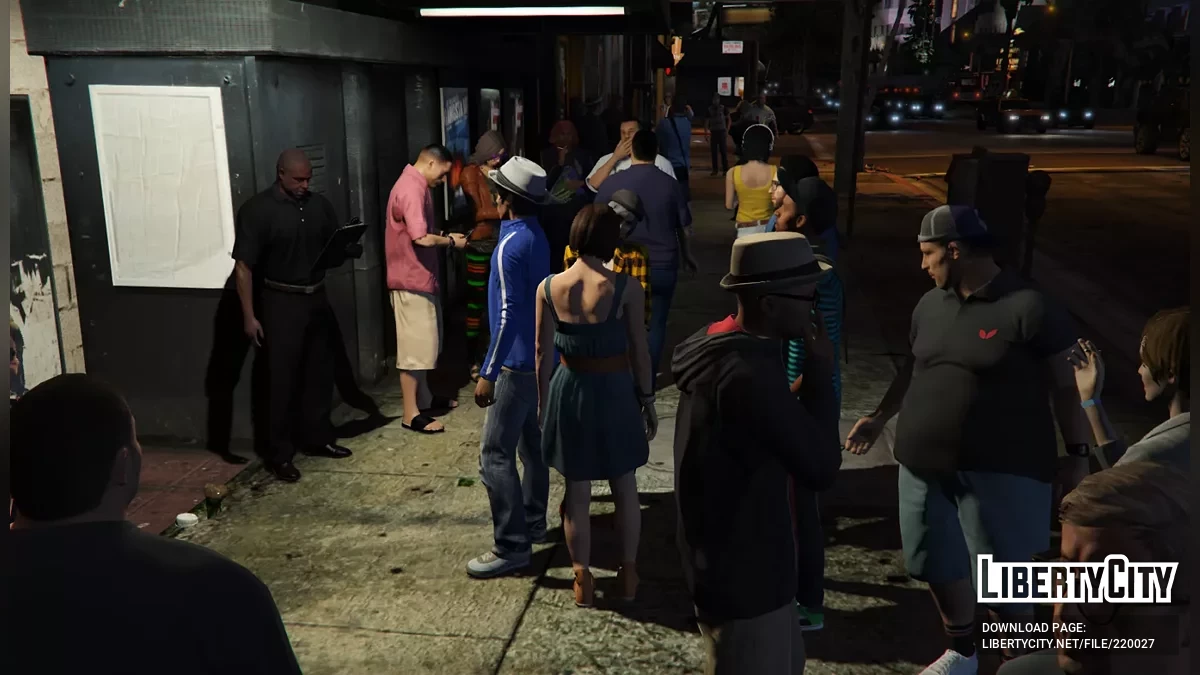 Densité réaliste du trafic et des piétons / GTA 5