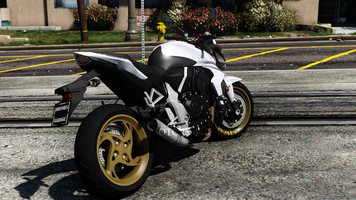 هوندا CB1000R / جي تي أي 5