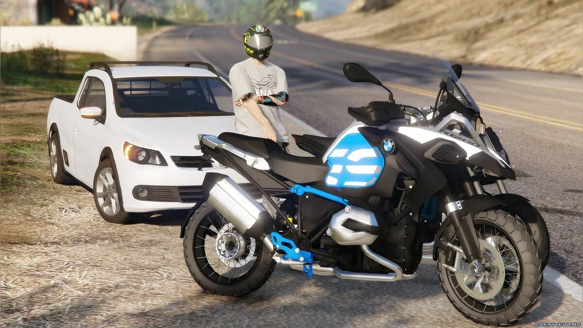 宝马 R 1200 GS 冒险版 1.0 / GTA 5
