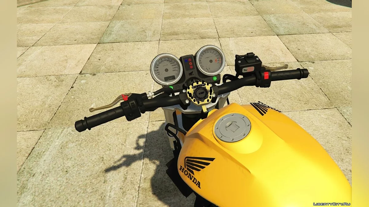 HONDA HORNET CARBURADA [Reemplazo | Tuning | [ FIVE M ] 1.0 / GTA 5