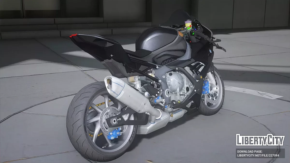 BMW S1000 RR / جي تي أي 5