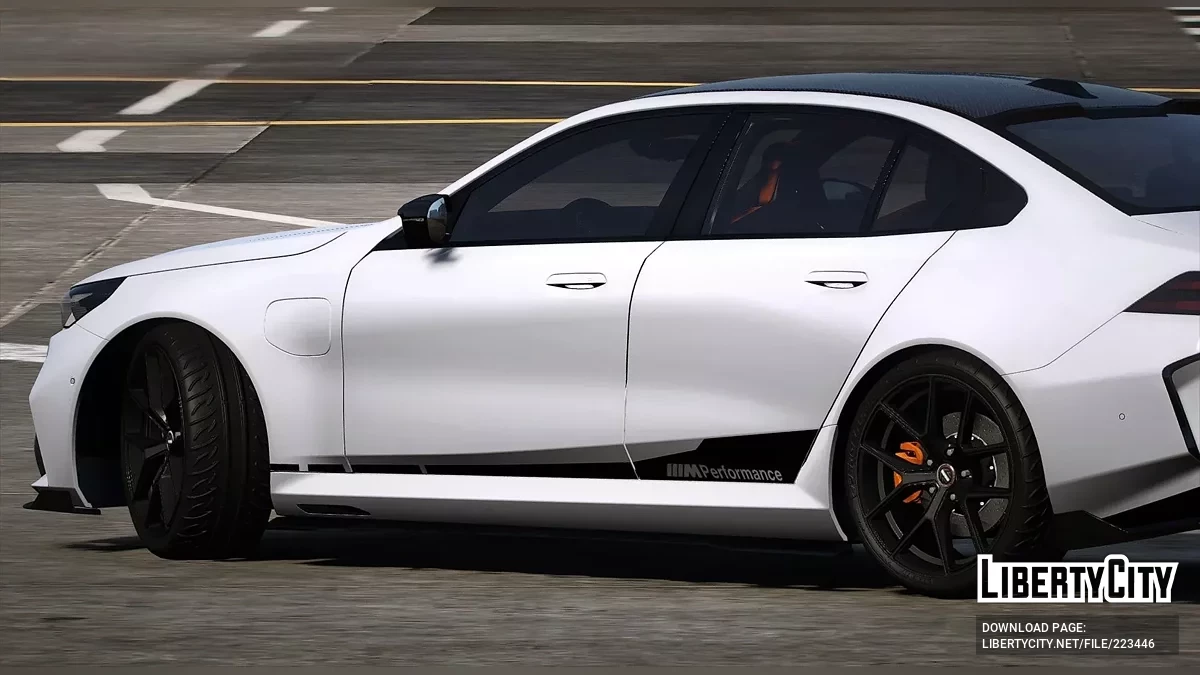 Wheel Momo RF-01 + Valino Pergea 08-RS [Replace] 1 / GTA 5