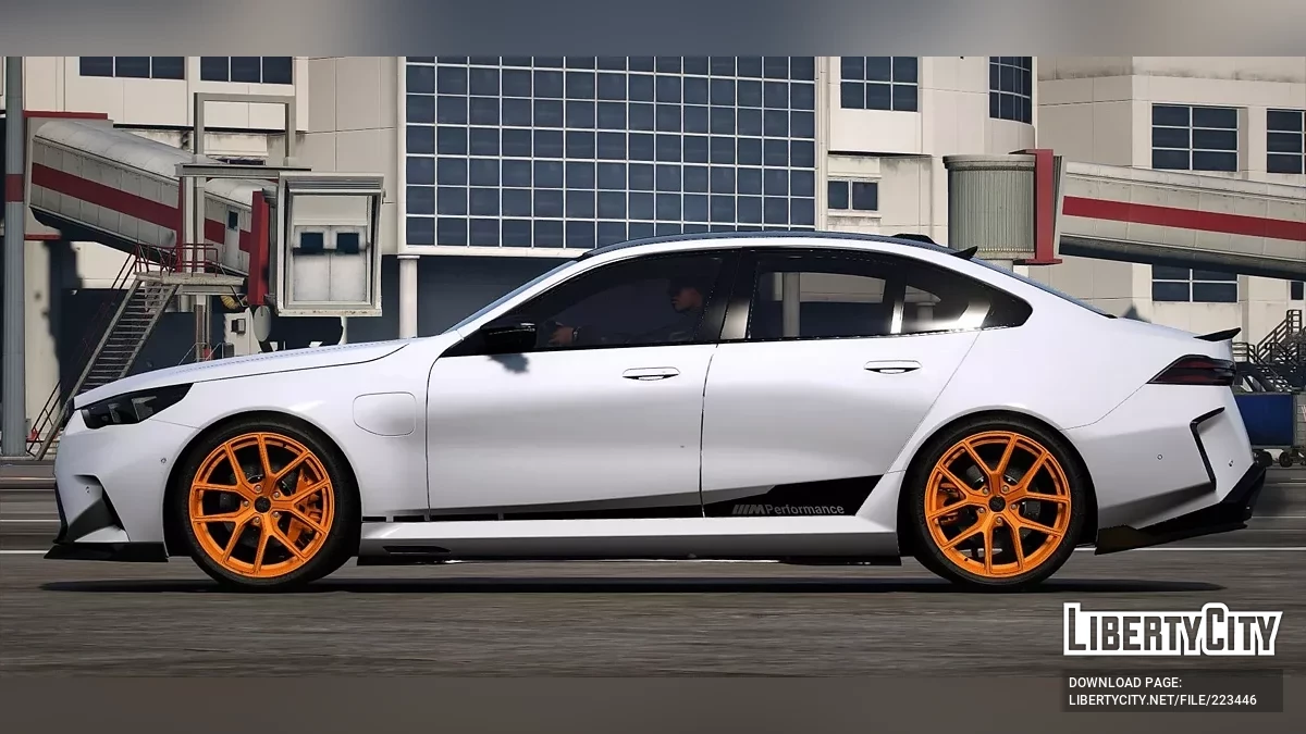 Wheel Momo RF-01 + Valino Pergea 08-RS [Replace] 1 / GTA 5