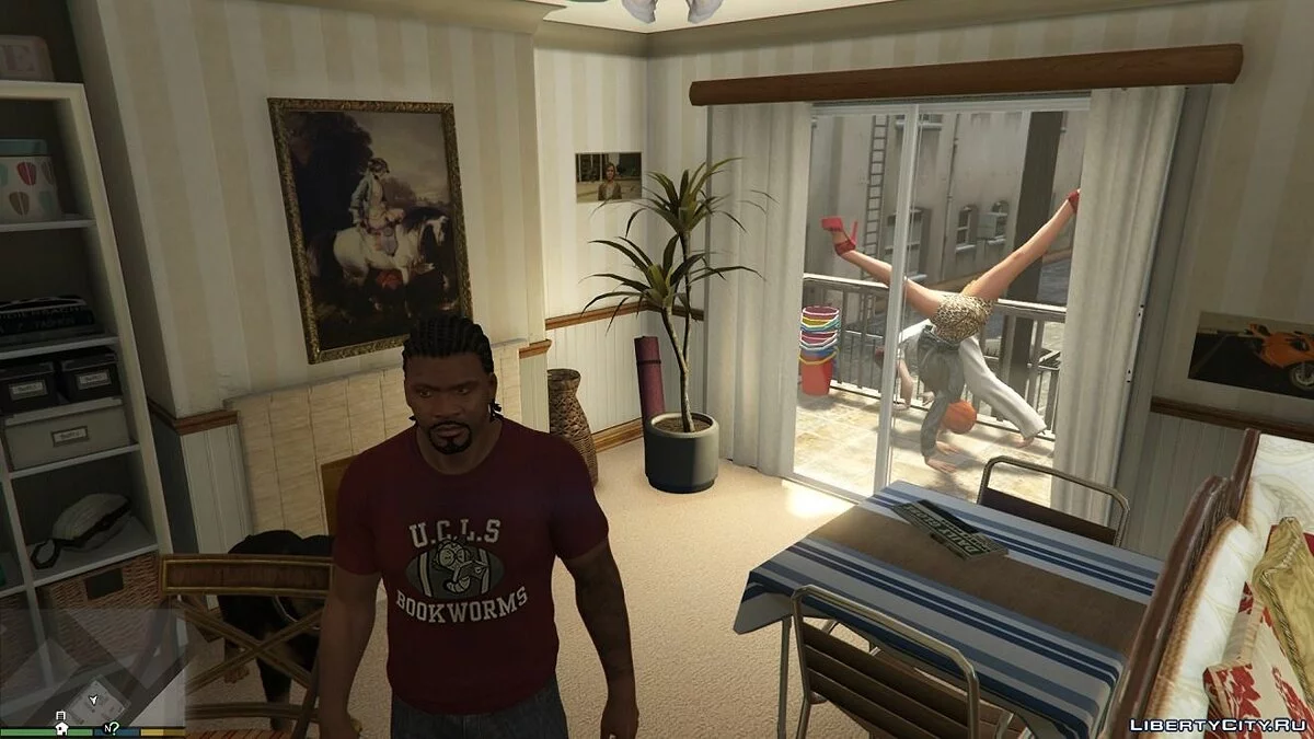 Квартира на пляжі / GTA 5